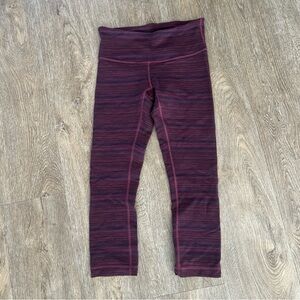 lululemon woman’s cropped Heathered Plum Stretch Leggings